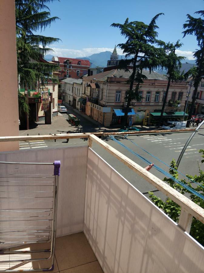 Apartment Medea Batoumi Extérieur photo
